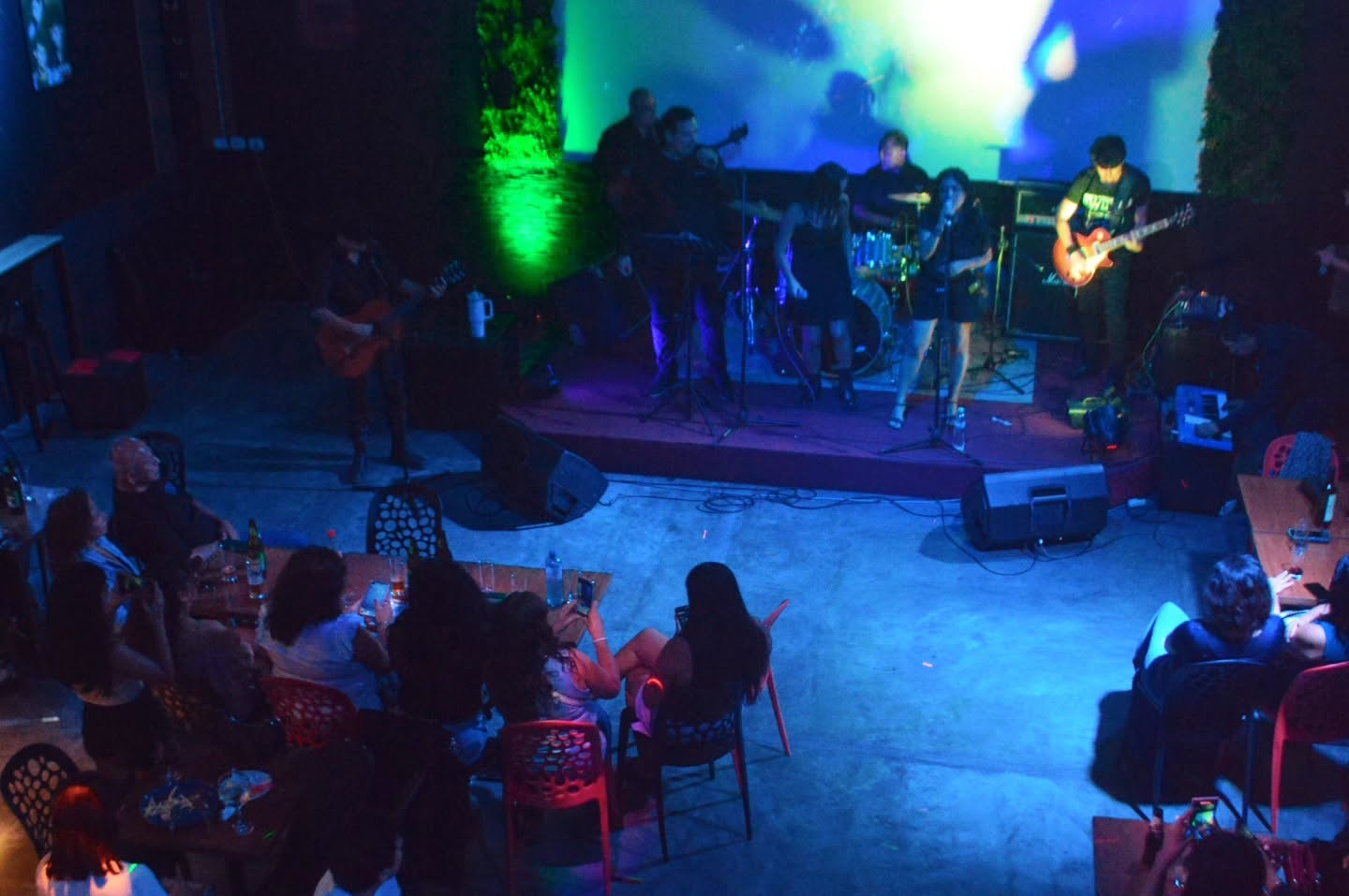 E90 BAND en show
