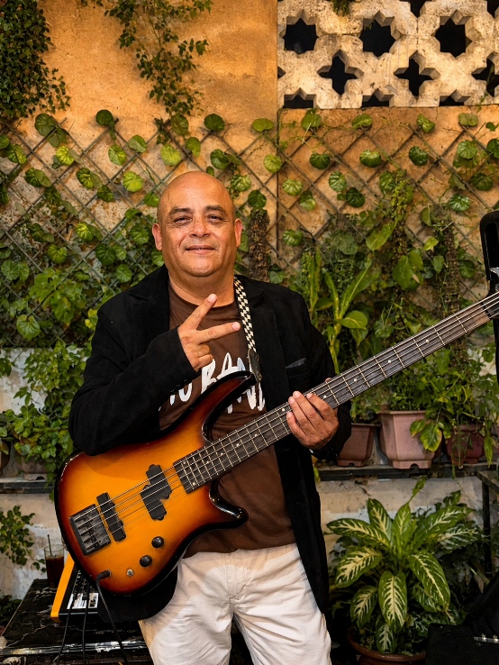 Músico E90 BAND